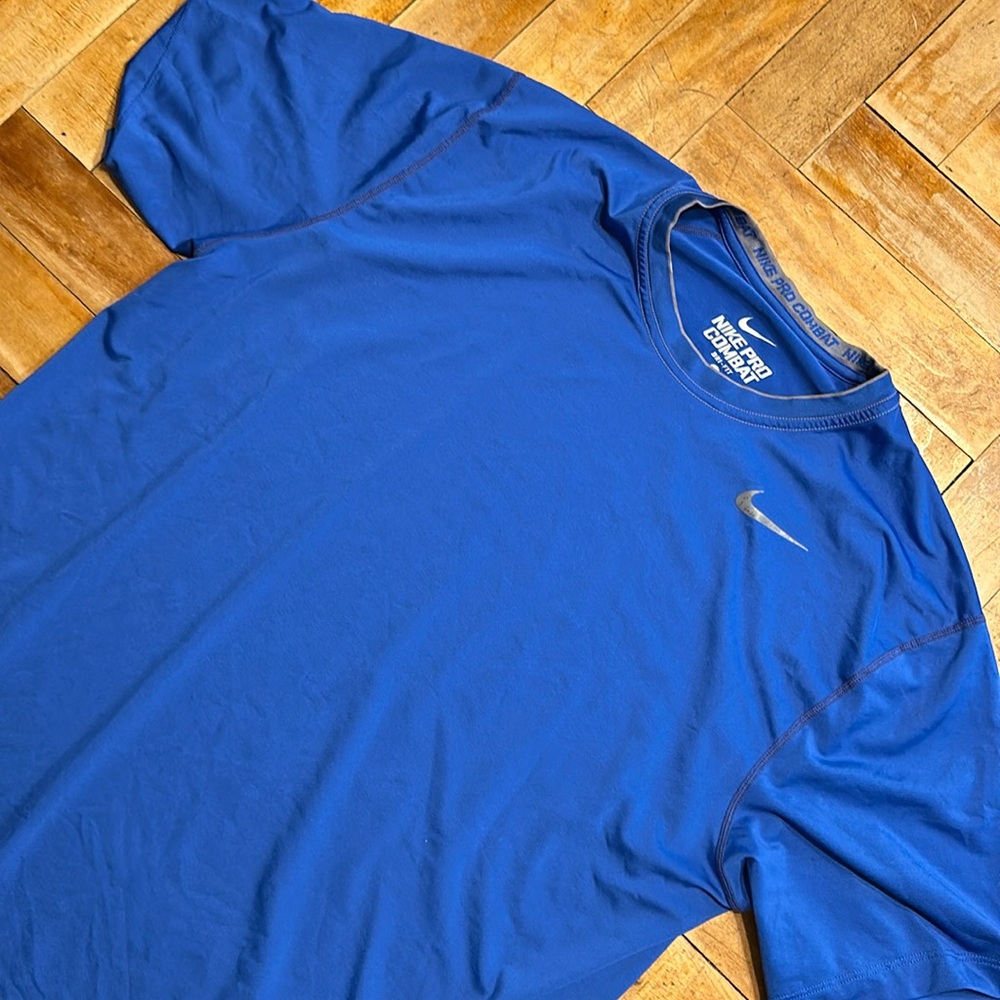 Nike pro combat athletic shirt fitted XL